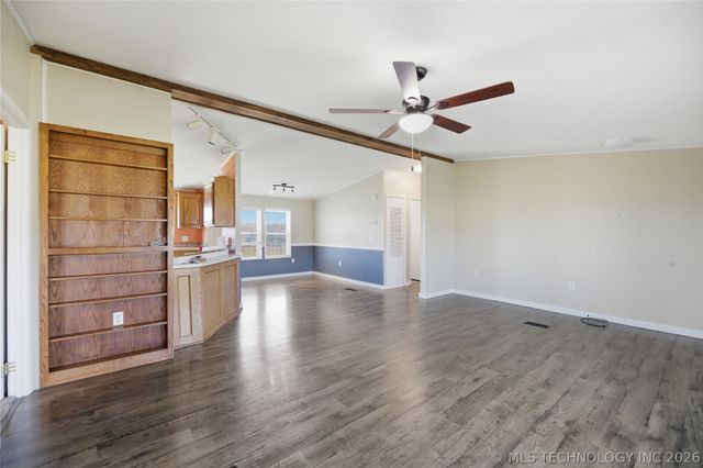 6295 S 481st West Avenue W, Jennings, OK 74038