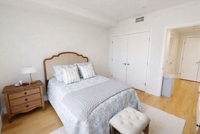 7 Beech St 301, Cambridge, MA 02140