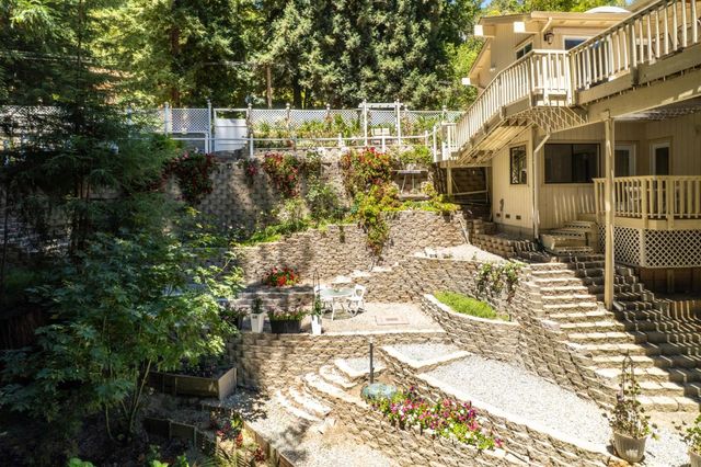 16855 Redwood Lodge Road, Los Gatos, CA 95033