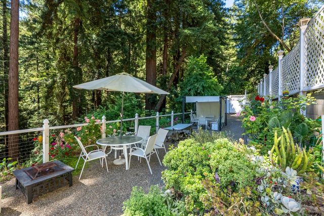 16855 Redwood Lodge Road, Los Gatos, CA 95033