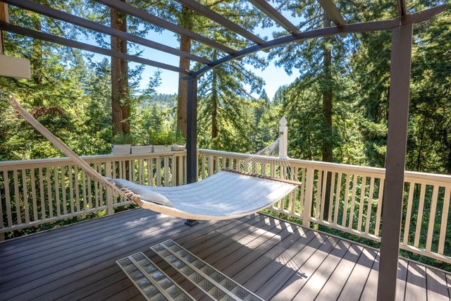 16855 Redwood Lodge Road, Los Gatos, CA 95033