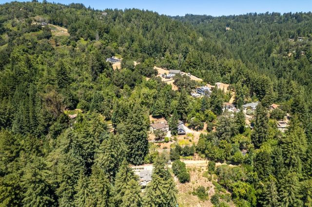 16855 Redwood Lodge Road, Los Gatos, CA 95033