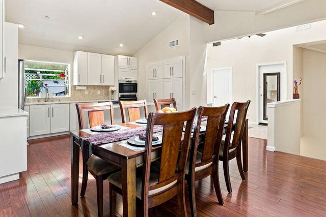 16855 Redwood Lodge Road, Los Gatos, CA 95033