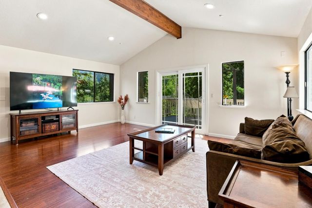 16855 Redwood Lodge Road, Los Gatos, CA 95033