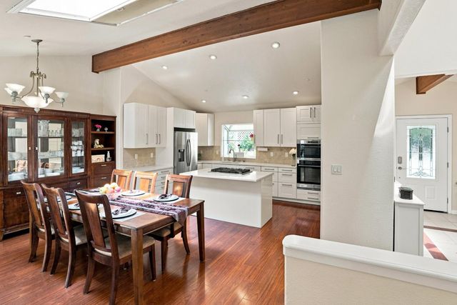 16855 Redwood Lodge Road, Los Gatos, CA 95033