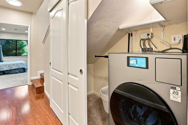 16855 Redwood Lodge Road, Los Gatos, CA 95033