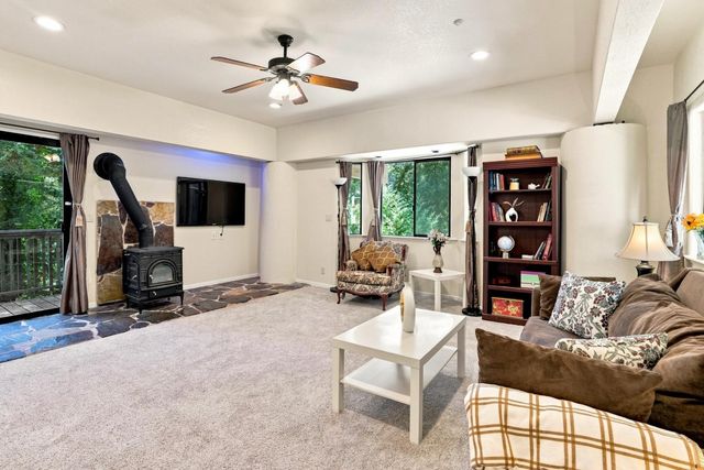 16855 Redwood Lodge Road, Los Gatos, CA 95033
