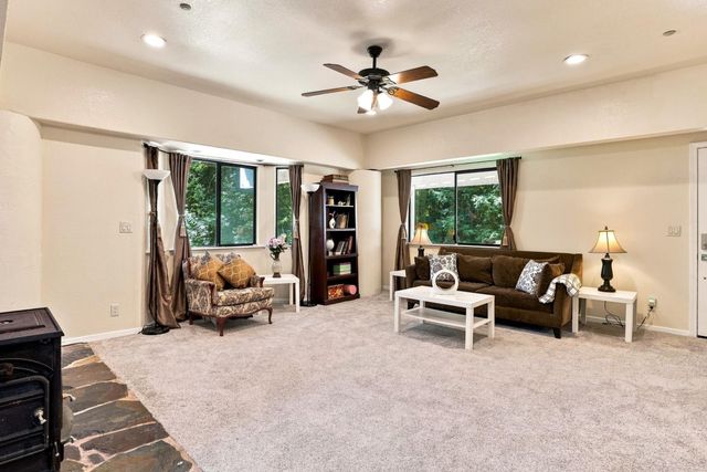 16855 Redwood Lodge Road, Los Gatos, CA 95033