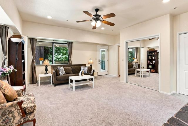 16855 Redwood Lodge Road, Los Gatos, CA 95033