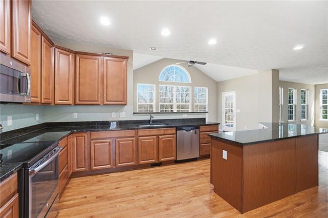 2591 Blueflag Street, Tipp City, OH 45371