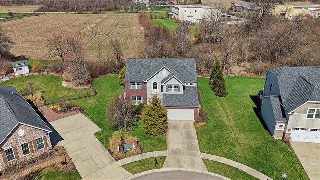 2591 Blueflag Street, Tipp City, OH 45371