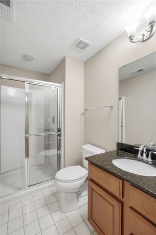 2591 Blueflag Street, Tipp City, OH 45371