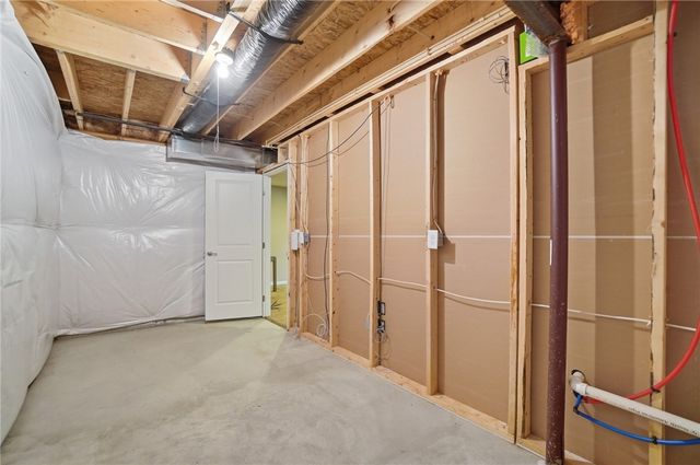 2591 Blueflag Street, Tipp City, OH 45371