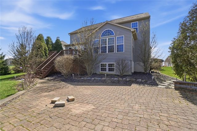 2591 Blueflag Street, Tipp City, OH 45371