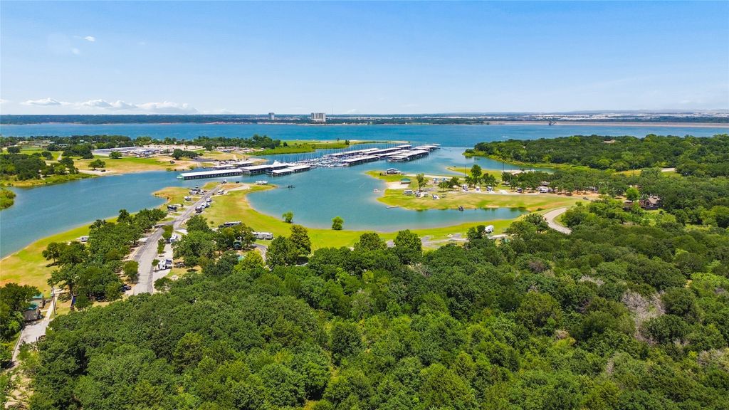 150 Fall Creek, Grapevine, TX 76051 — photo 3