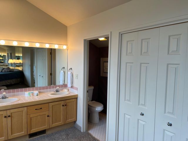 2400 Snowgoose Drive RV12-C, Redmond, OR 97756