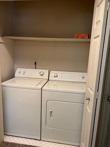 2400 Snowgoose Drive RV12-C, Redmond, OR 97756