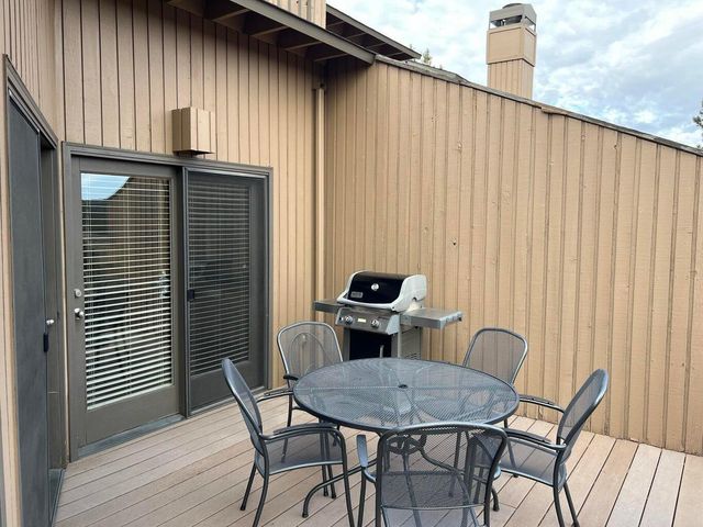 2400 Snowgoose Drive RV12-C, Redmond, OR 97756