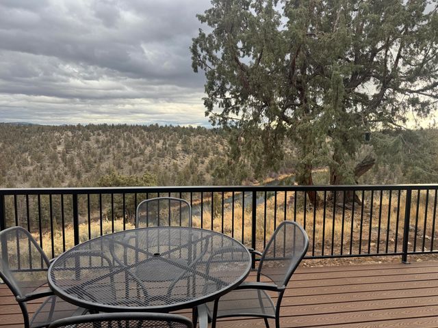 2400 Snowgoose Drive RV12-C, Redmond, OR 97756