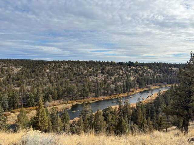 2400 Snowgoose Drive RV12-C, Redmond, OR 97756