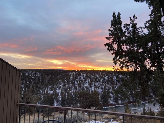 2400 Snowgoose Drive RV12-C, Redmond, OR 97756