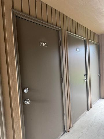 2400 Snowgoose Drive RV12-C, Redmond, OR 97756