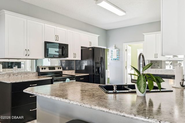 1483 Surrey Park Drive, Port Orange, FL 32128