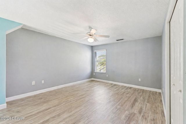 1483 Surrey Park Drive, Port Orange, FL 32128