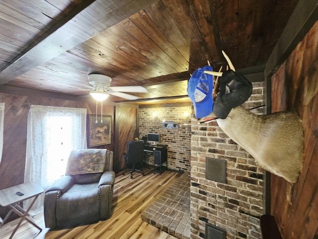 715 Marbury Rd, Tullahoma, TN 37388