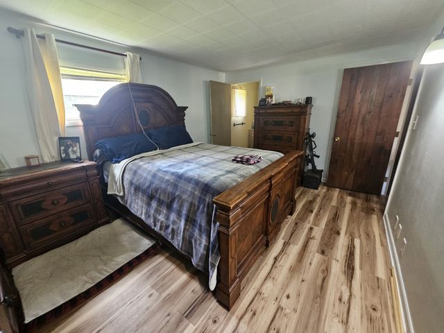 715 Marbury Rd, Tullahoma, TN 37388