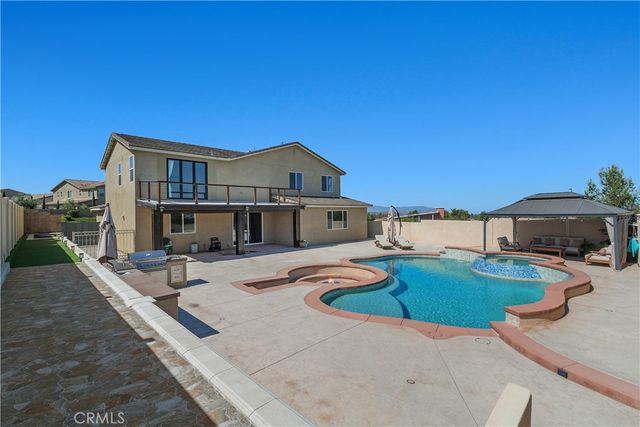 18044 Olivenhain, Riverside, CA 92508