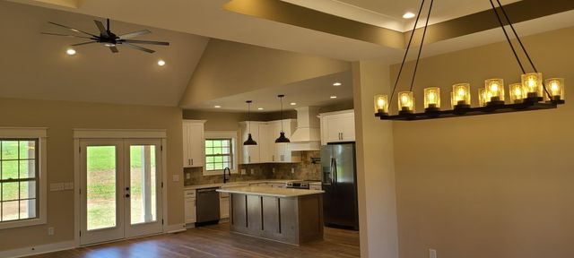 2115 SIMS ROAD, Shelbyville, TN 37160