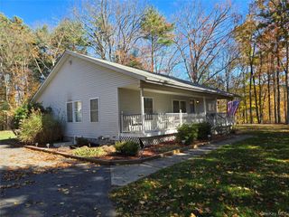 34 Mount Vernon Road, Wurtsboro, NY 12790
