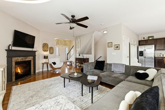 119 N 1st Street, Geneva, IL 60134