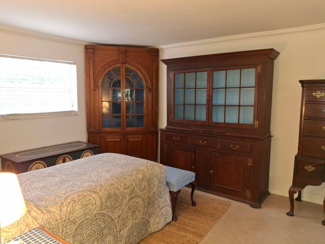 3940 NW 42ND Avenue 320, Lauderdale Lakes, FL 33319