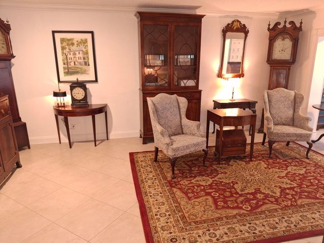 3940 NW 42ND Avenue 320, Lauderdale Lakes, FL 33319