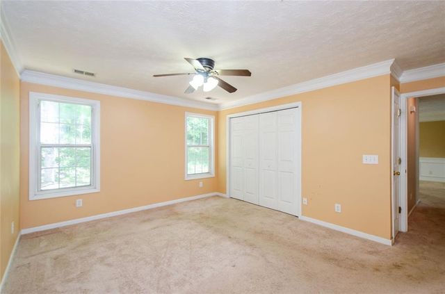 185 Weatherstone Drive, Woodstock, GA 30188