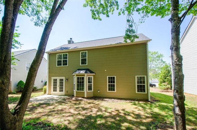 185 Weatherstone Drive, Woodstock, GA 30188