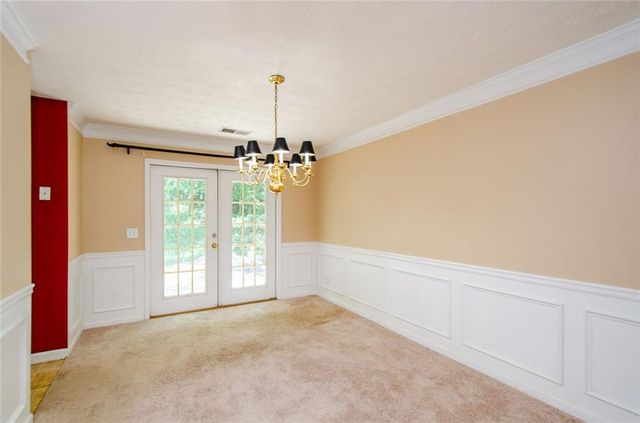 185 Weatherstone Drive, Woodstock, GA 30188
