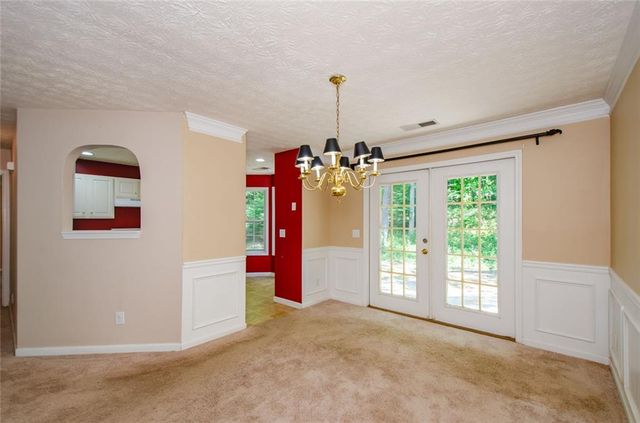 185 Weatherstone Drive, Woodstock, GA 30188