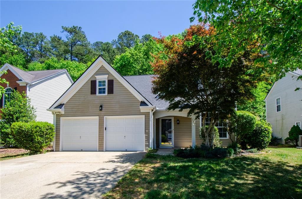 185 Weatherstone Drive, Woodstock, GA 30188