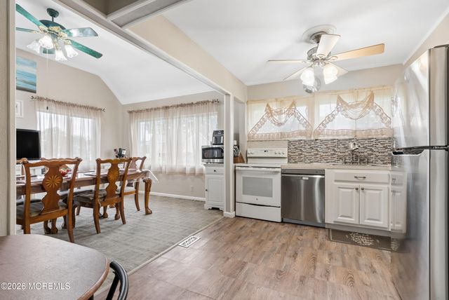 29 Pine Tree Road, Old Bridge, NJ 08857