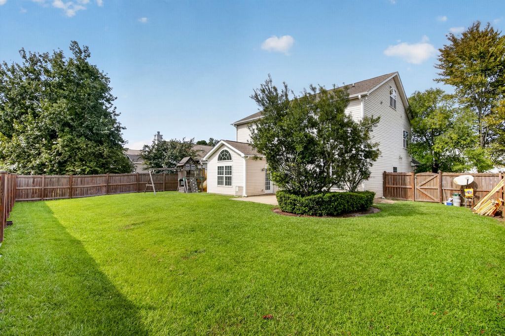 Image 49 of property listing at 109 Netherfield Drive, Summerville, SC 29486