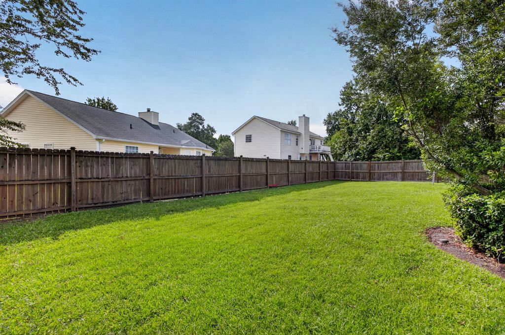 Image 50 of property listing at 109 Netherfield Drive, Summerville, SC 29486