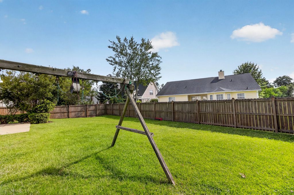 Image 51 of property listing at 109 Netherfield Drive, Summerville, SC 29486