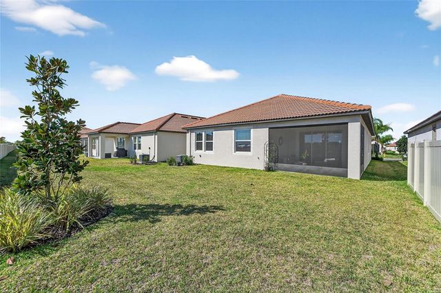 17212 HOLLY WELL AVENUE, Wimauma, FL 33598