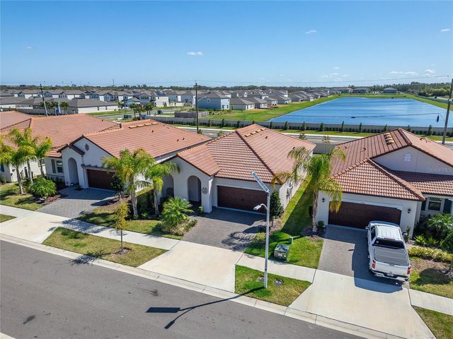 17212 HOLLY WELL AVENUE, Wimauma, FL 33598