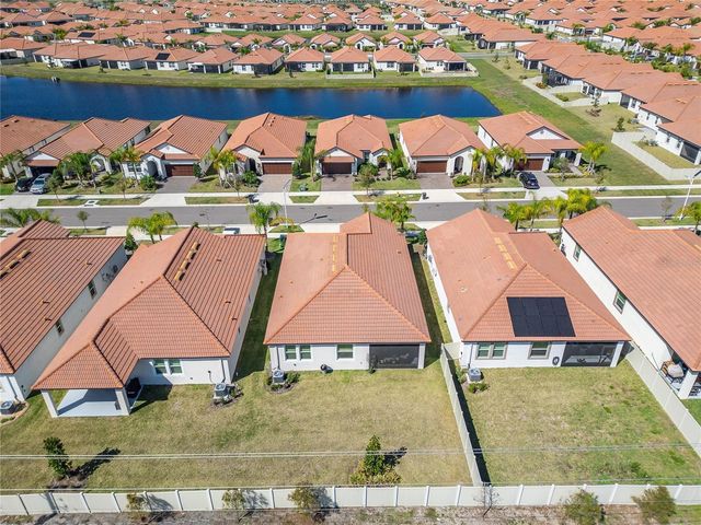 17212 HOLLY WELL AVENUE, Wimauma, FL 33598