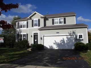 73 W Old Mill Trail, Antioch, IL 60002