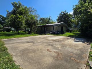 508 N Fig Street, Sweeny, TX 77480
